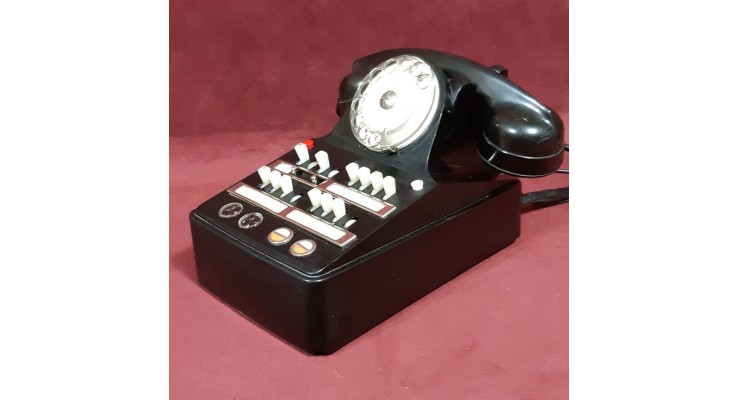 ANTİKA MERAKLI SEKRETER TELEFONU