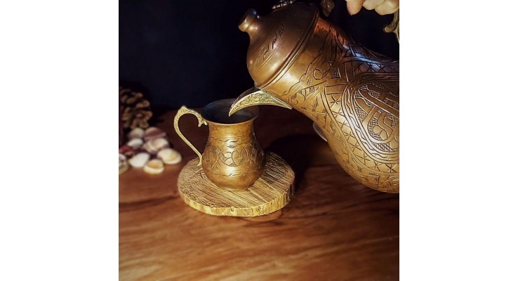 Bakır Sürahi ve Maşrapası