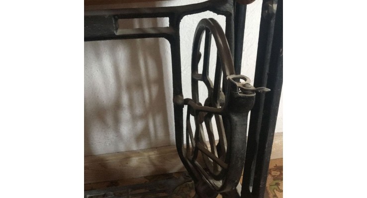 Nostalji dikiş makinesi