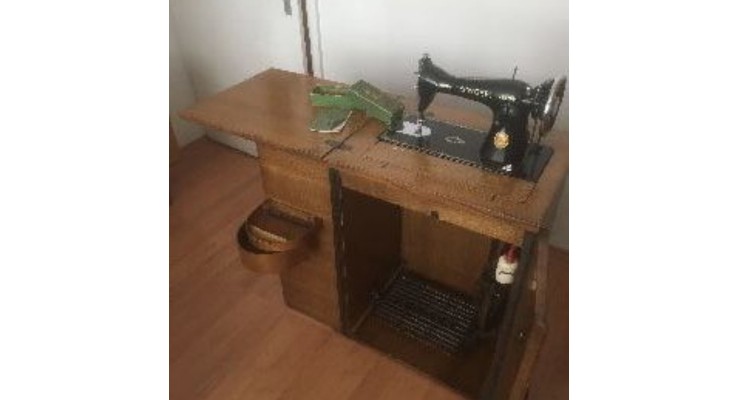 SİNGER DİKİŞ MAKİNESİ