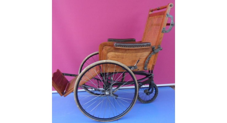 ANTİKA AHŞAP SEDYE KOLTUK