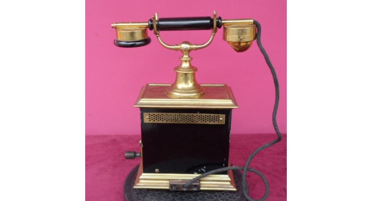 ANTİKA MANYETOLU MAKAM TELEFONU