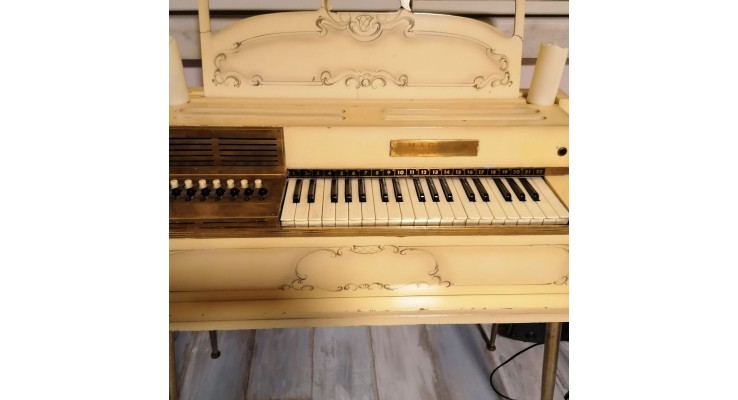 Magnus Grand Elektrikli Vintage Piyano